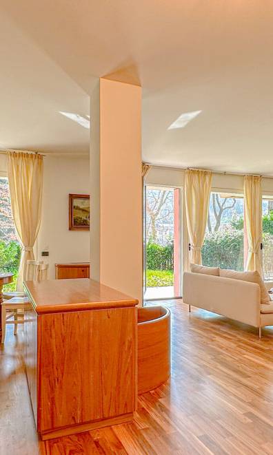 Aspromonte Lakeside Suite - Lecco Garden Retreat